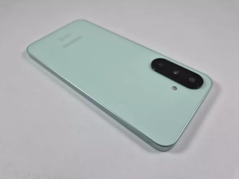 samsung-galaxy-a26-5g-przekatna-ekranu-670