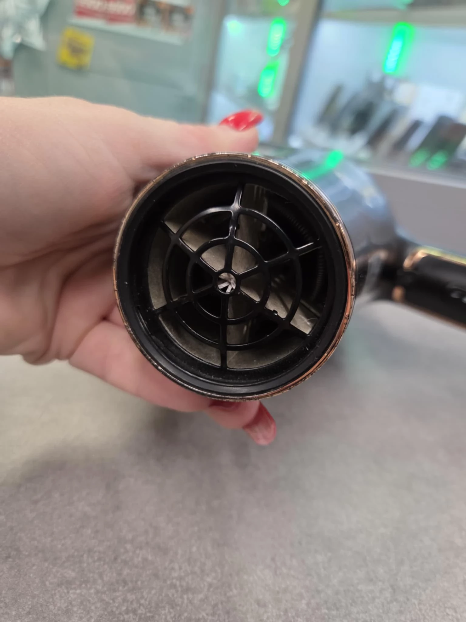 suszarka-camry-cr-2255-liczba-predkosci-nadmuchu-2