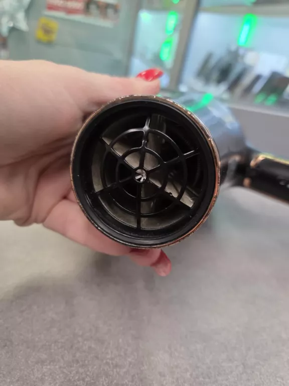 suszarka-camry-cr-2255-liczba-predkosci-nadmuchu-2