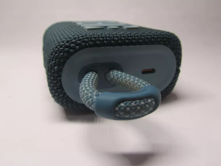 glosnik-jbl-go-3-zasilanie-209202-1769478