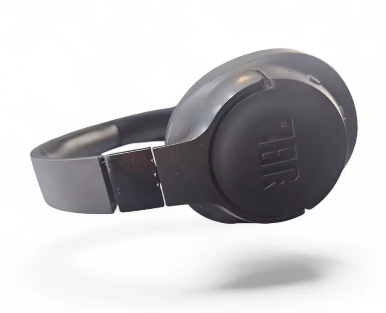 sluchawki-nauszne-jbl-tune-750btnc-czarny-ean-gtin-6925281968471