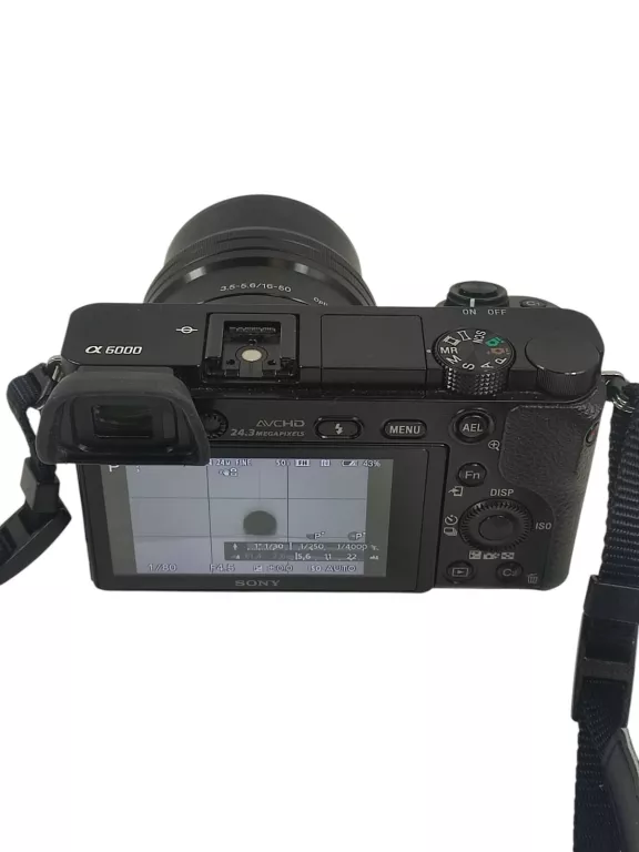 aparat-z-wymienna-optyka-sony-alpha-a6000-obiektyw-e-35-56-pz-16-50-rozdzielczosc-2430