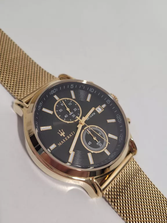 zegarek-meski-maserati-epoca-r8873618007-ksztalt-koperty-129223-2