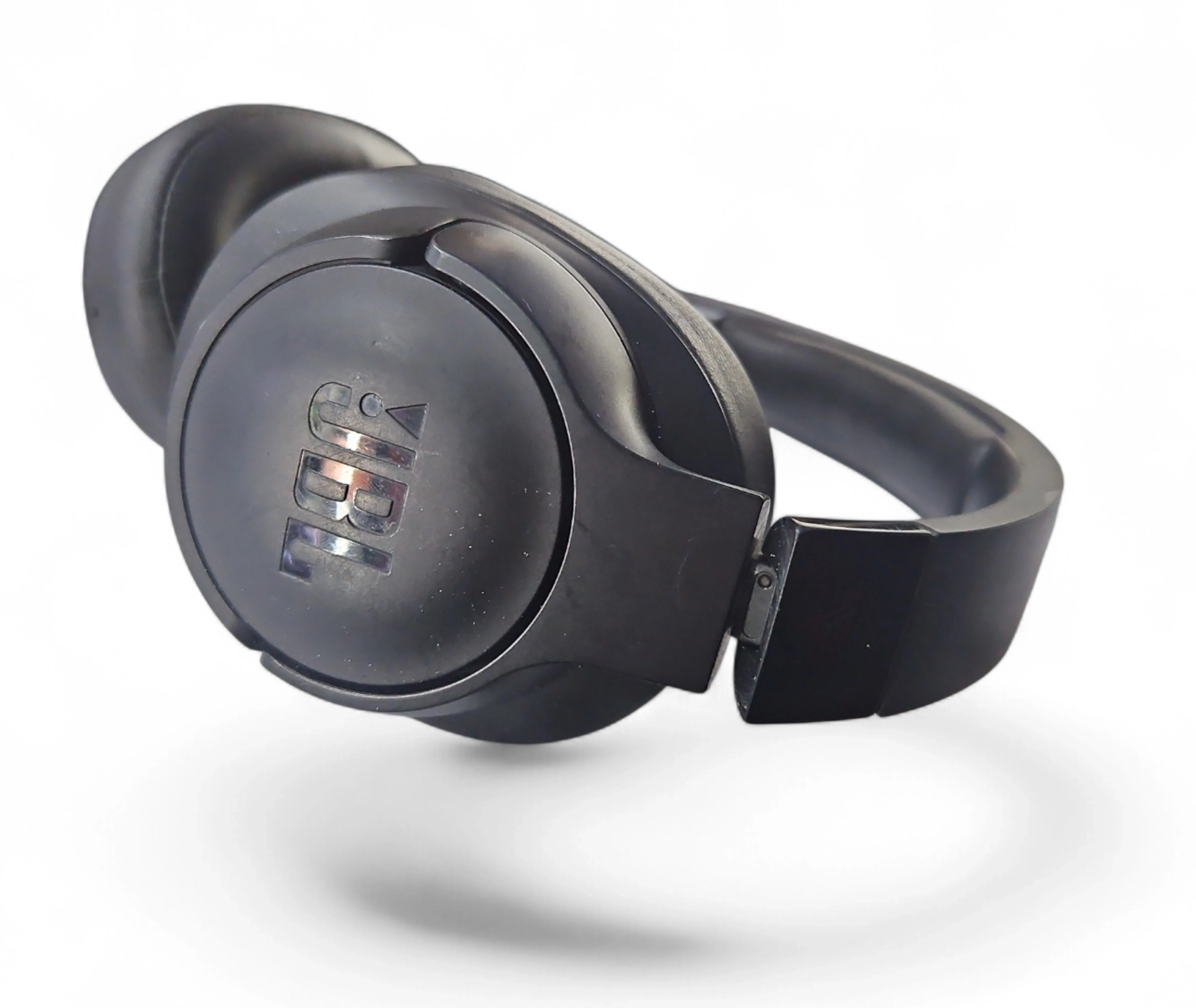 sluchawki-nauszne-jbl-tune-750btnc-czarny-gorczewska-97-sc-warszawa