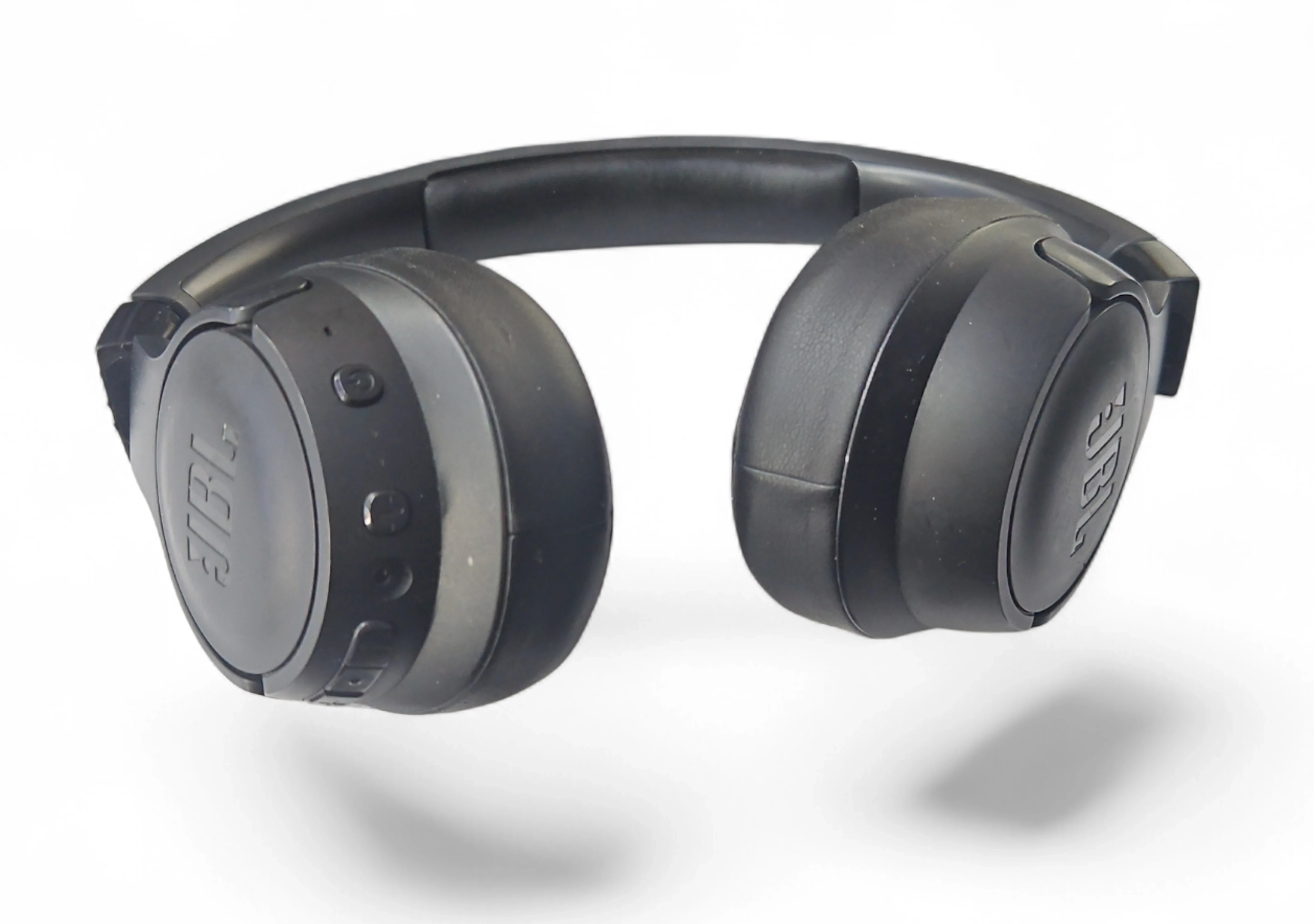 sluchawki-nauszne-jbl-tune-750btnc-czarny-kolor-dominujacy-129357-3