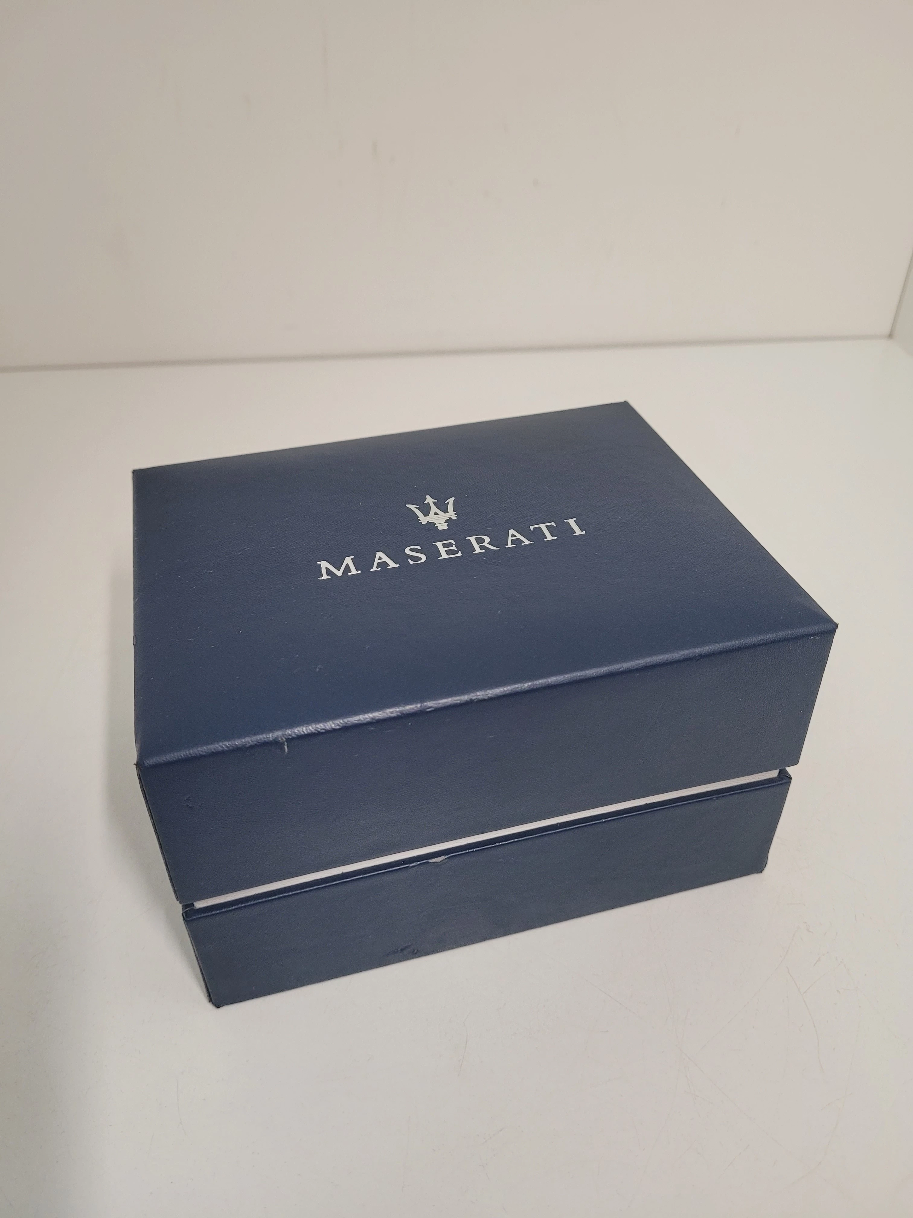 zegarek-meski-maserati-epoca-r8873618007-funkcje-220-2