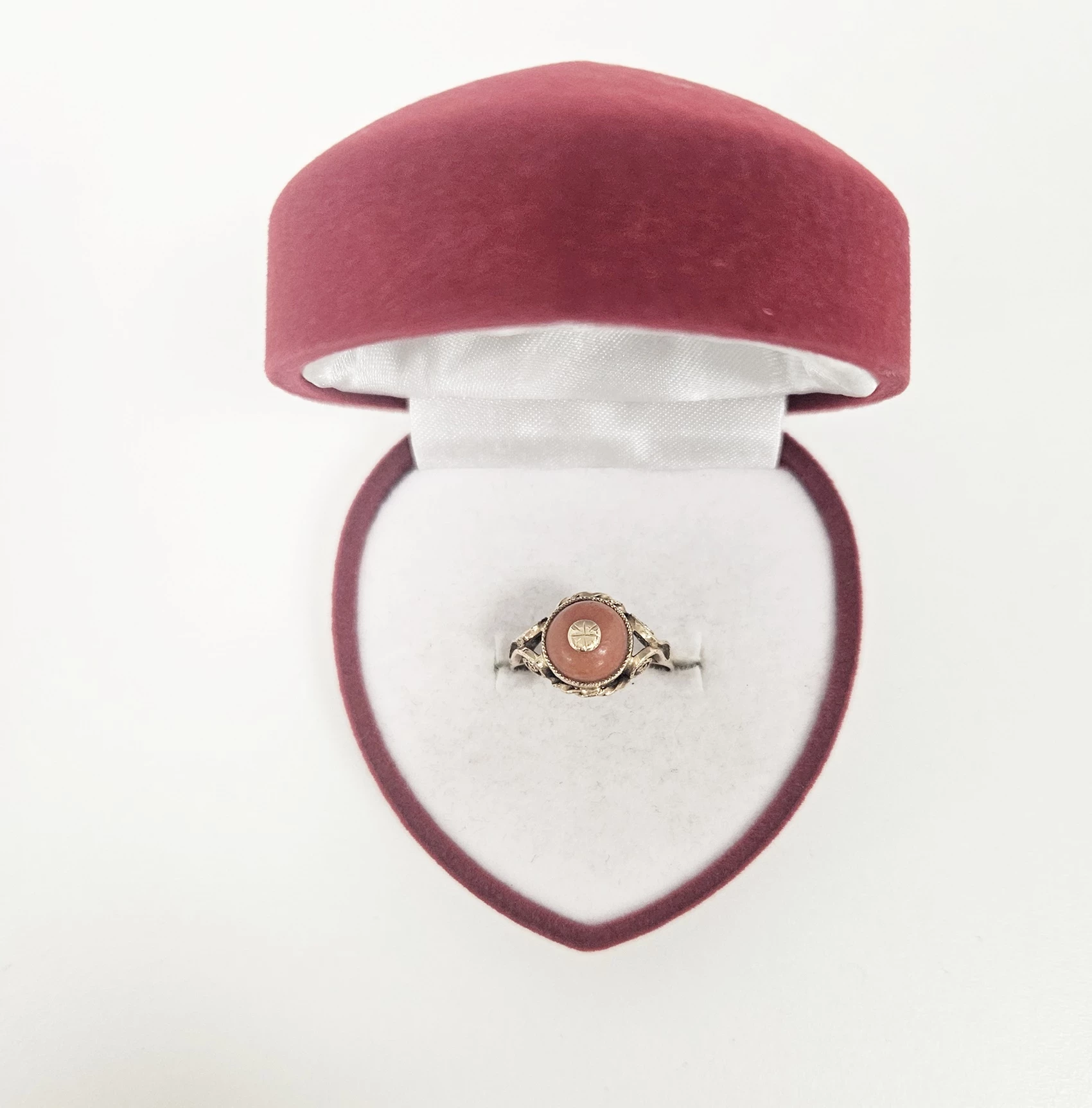 wyrob-jubilerski-uzywany-zloty-pierscionek-z-koralem-585281g-krupowki-75-zakopane