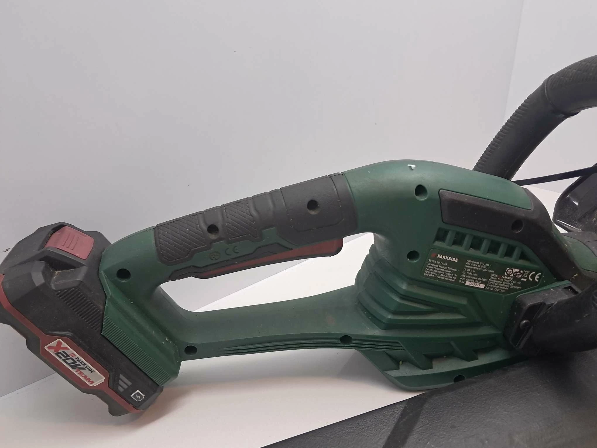 nozyce-do-zywoplotu-parkside-phsa-20-li-c3-ladowarka-ean-gtin-4335753047481