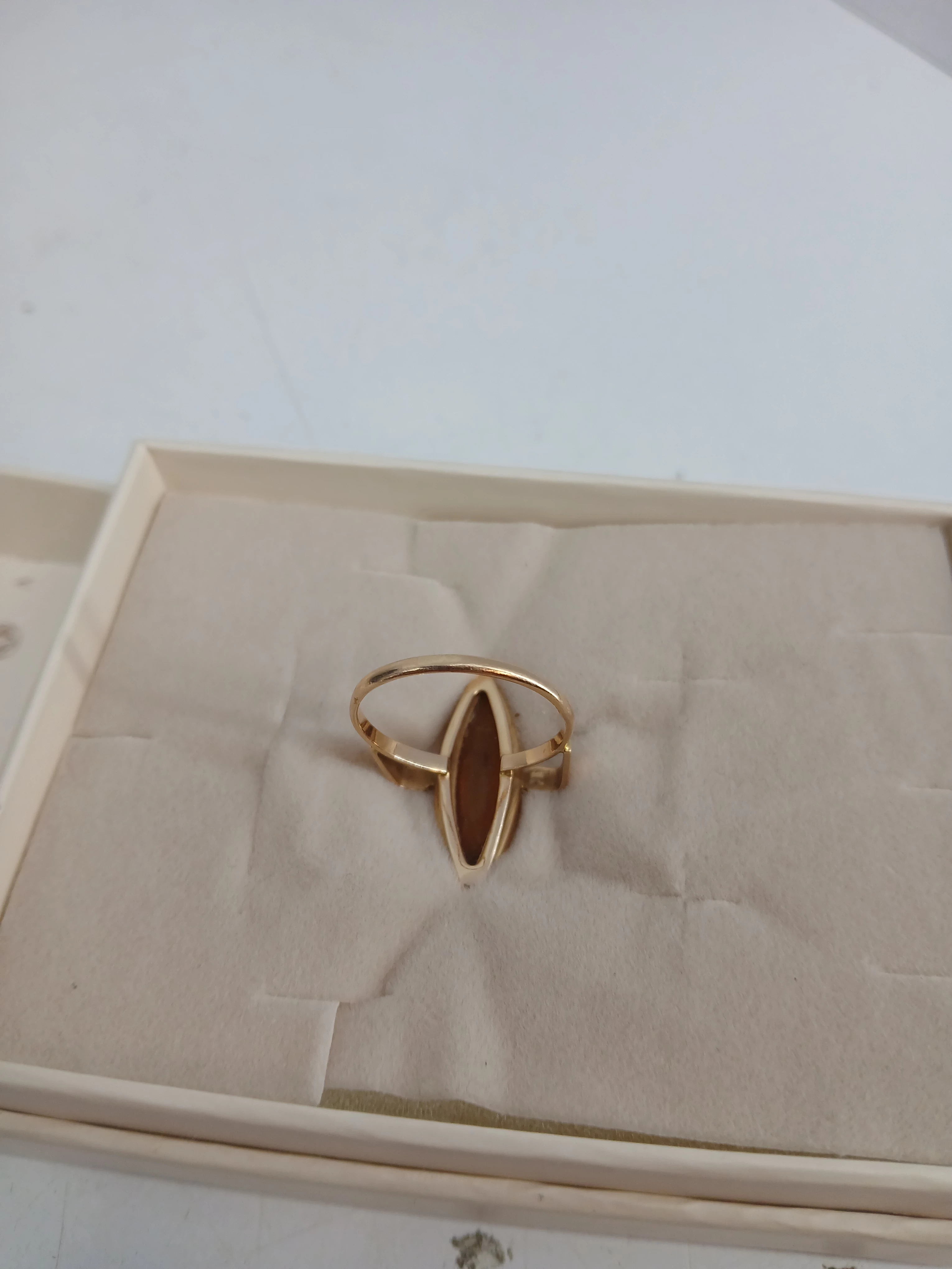 zloty-pierscionek-z-bursztynem-pr-585-w358g-r17-material-15835-2