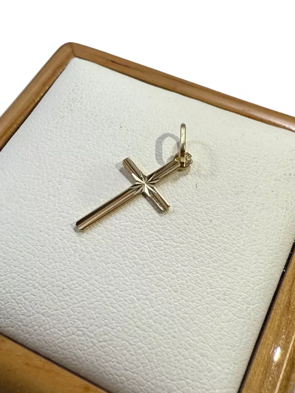 piekny-zloty-krzyz-036g-585-kod-producenta-1234253252315