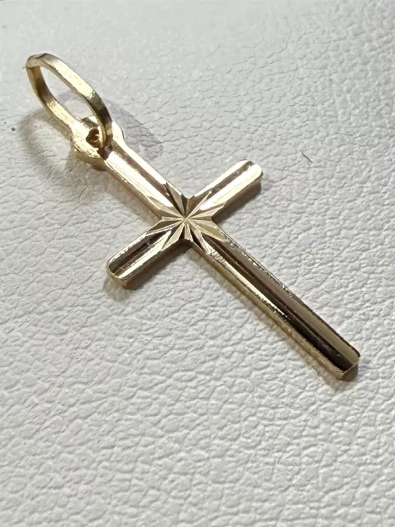 piekny-zloty-krzyz-036g-585-typ-129254-2