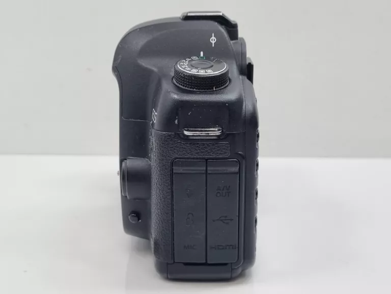 lustrzanka-canon-eos-5d-mark-ii-body-obiektyw-helios-44-2-58-mm-stan-11323-2