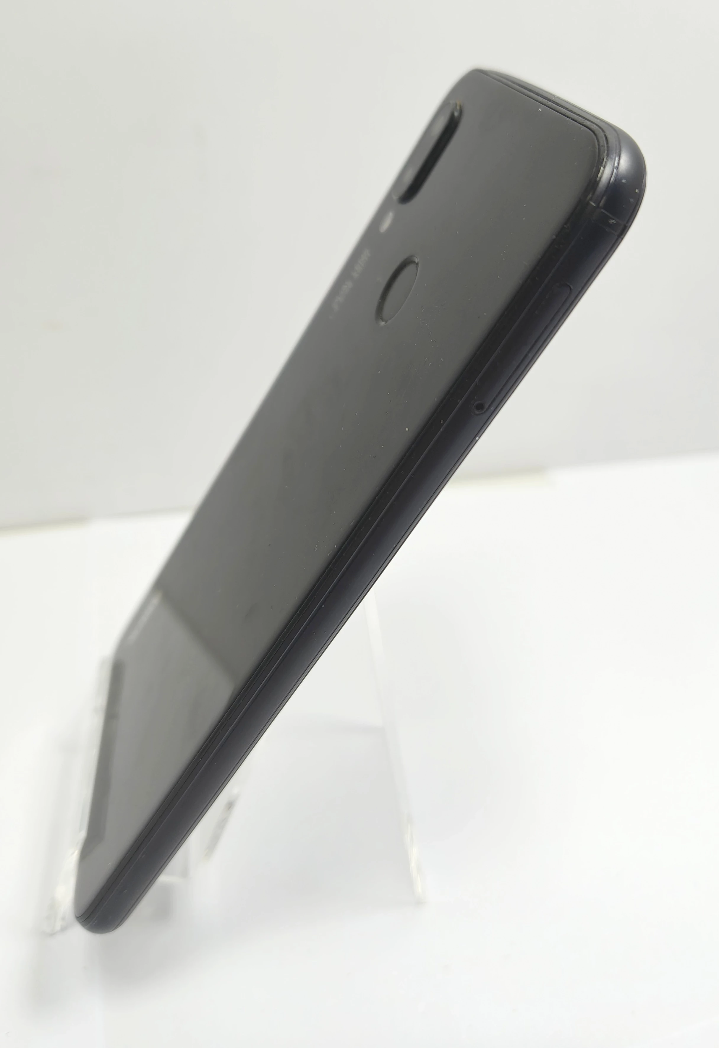 telefon-huawei-p20-lite-464gb-pekniety-ekran-solo-typ-202685-212929