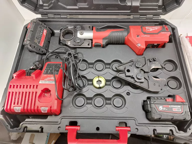 praska-akumulatorowa-do-kabli-milwaukee-m18-hcct-2x-aku-lad-szczeki-model-hcct-201c