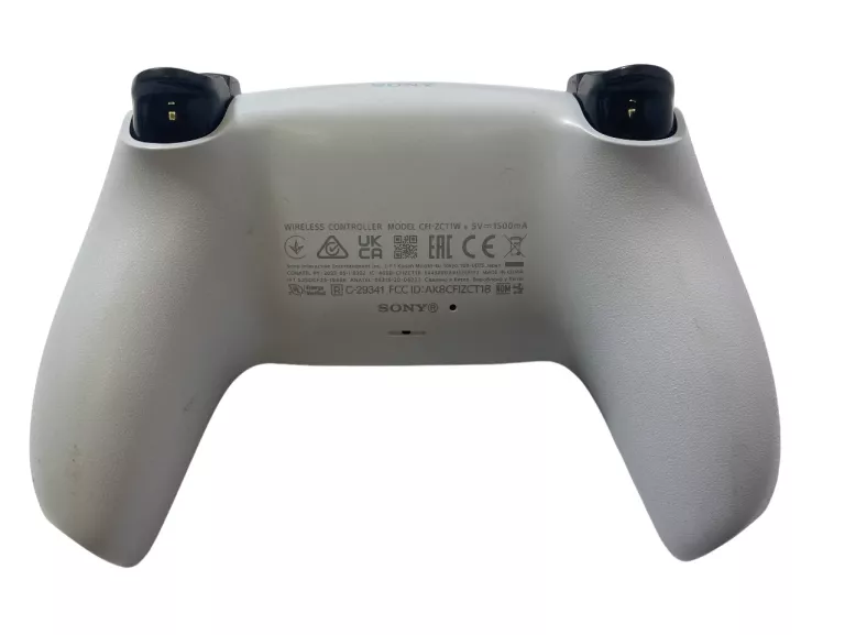 konsola-ps5-slim-pad-stan-11323-2