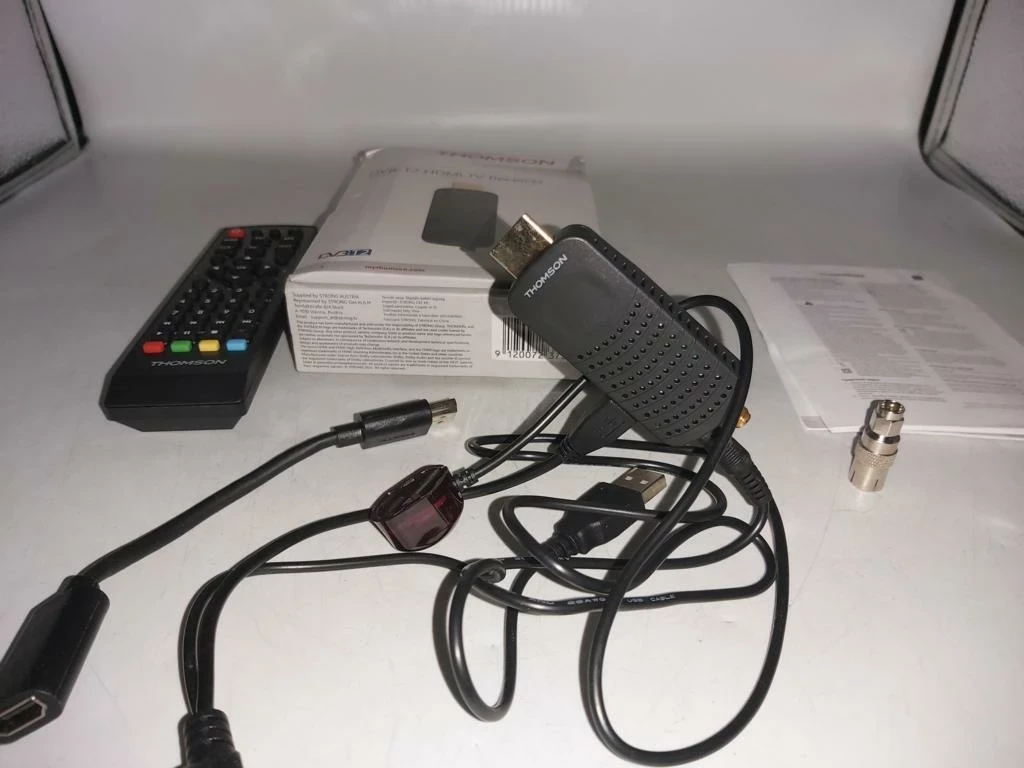 dekoder-dvb-t2-thomson-tht82-82-pudelko-marka-248811-1186004