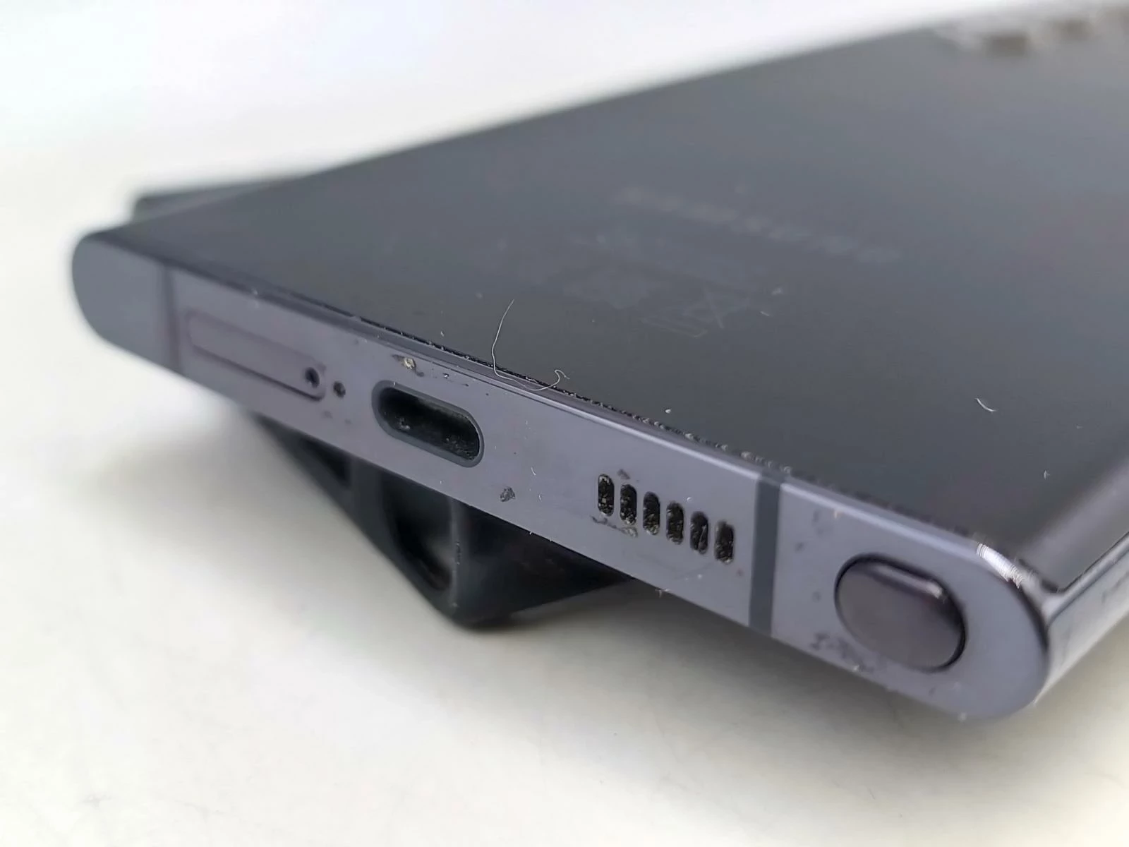 samsung-galaxy-s22-ultra-8128gb-stan-11323-2