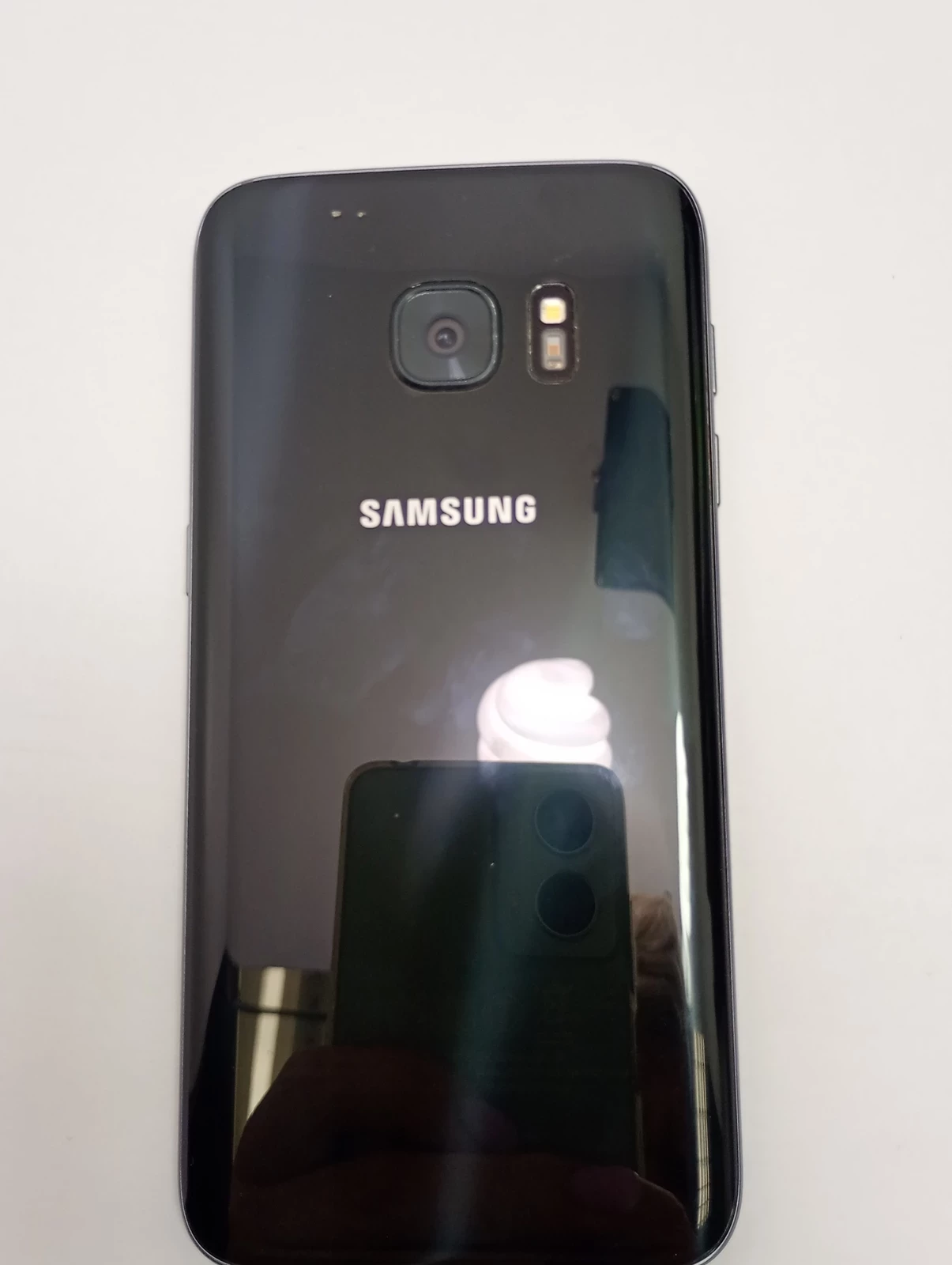 telefon-samsung-galaxy-s7-432gb-kod-producenta-sm-g930f