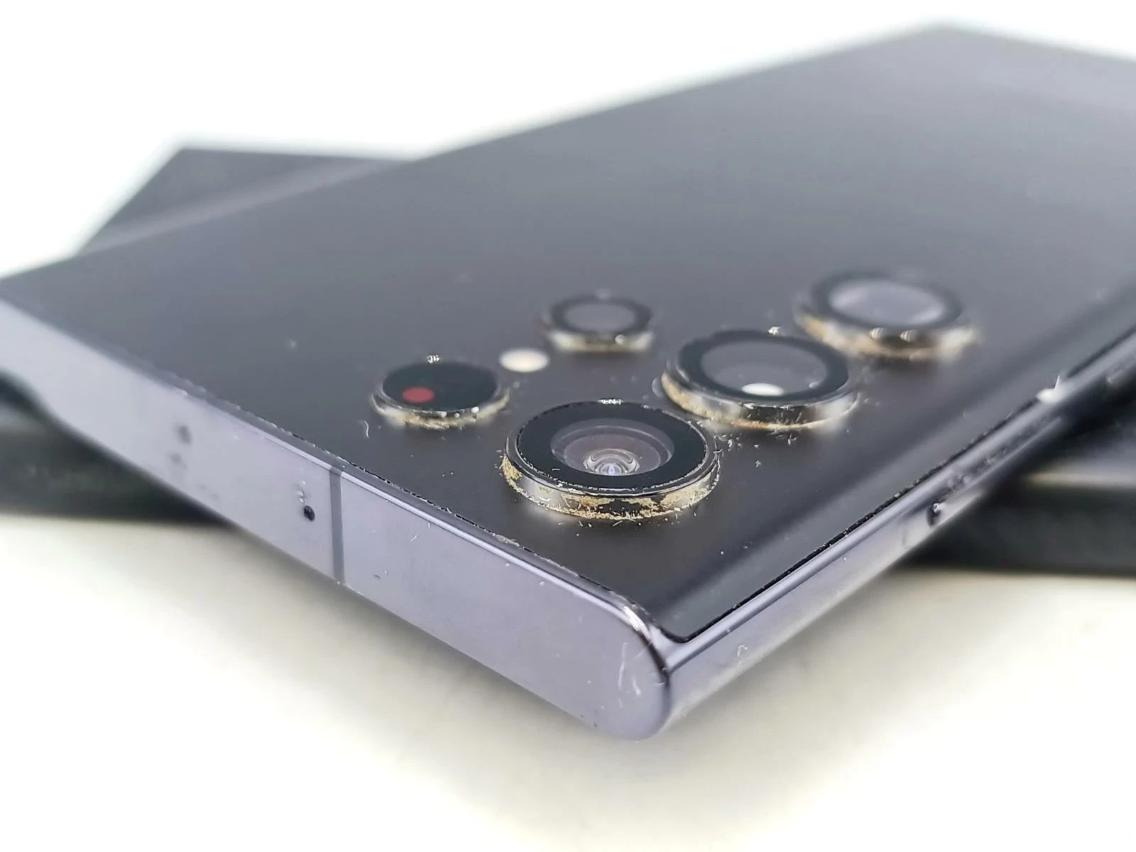 samsung-galaxy-s22-ultra-8128gb-przekatna-ekranu-680