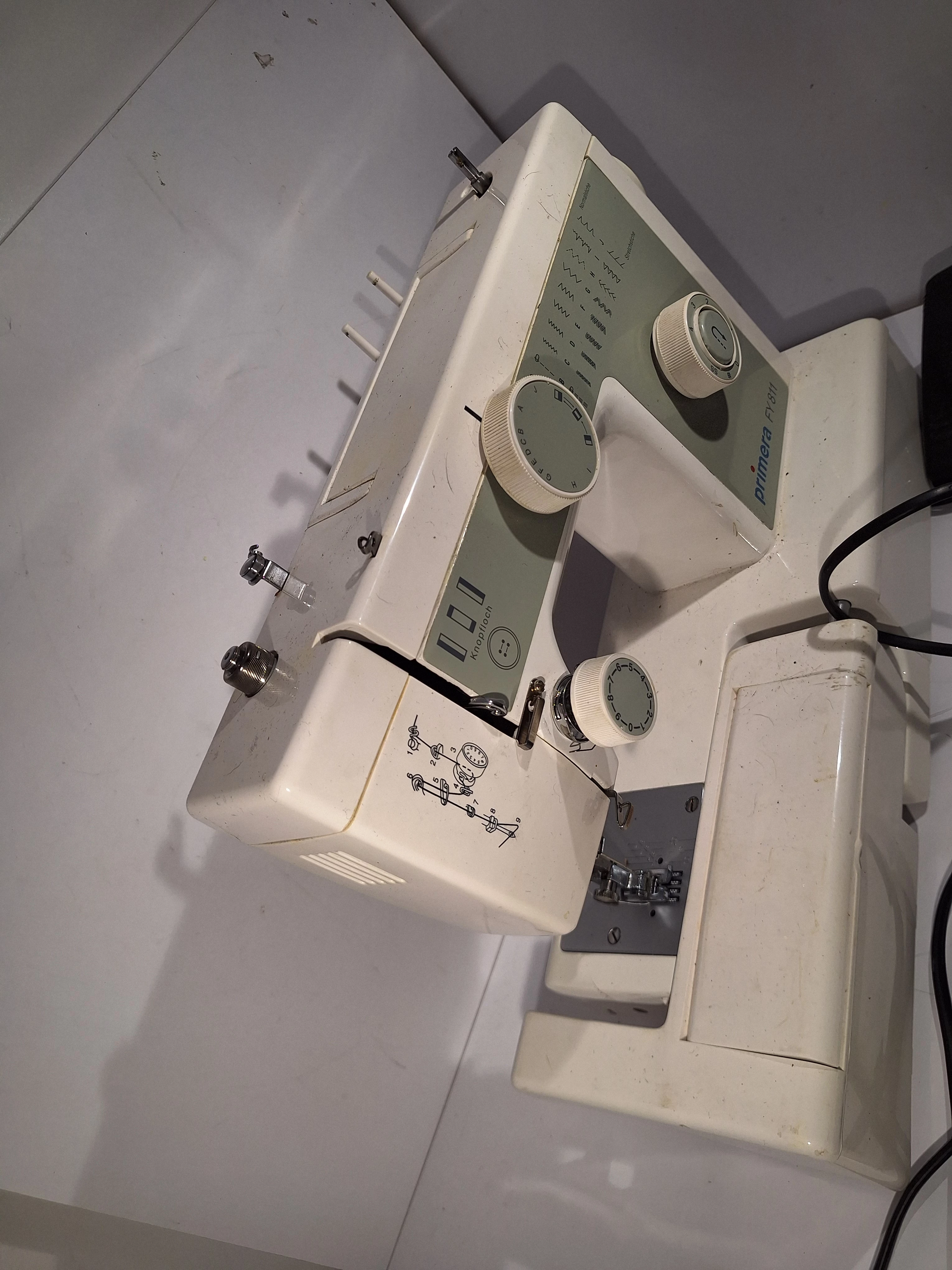 maszyna-do-szycia-singer-8280-material-204061-218929