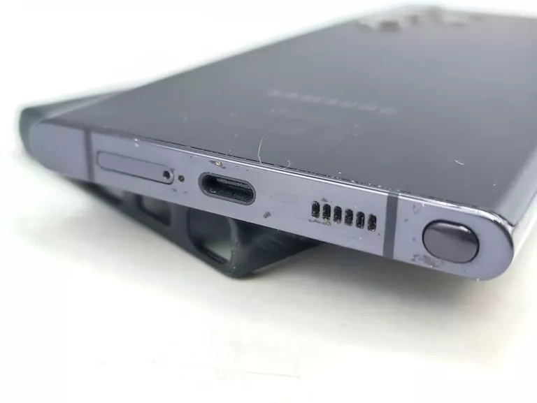 samsung-galaxy-s22-ultra-8128gb-kod-producenta-sm-s908bzkdeue