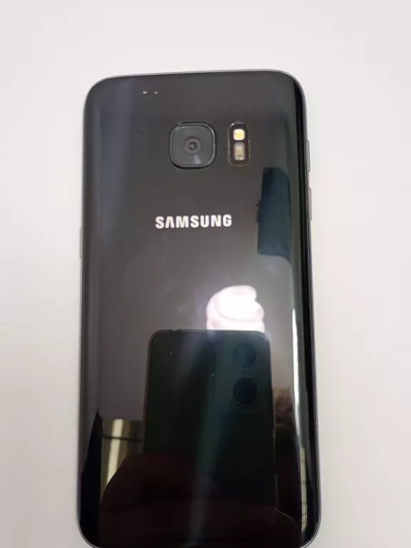 telefon-samsung-galaxy-s7-432gb-kod-producenta-sm-g930f