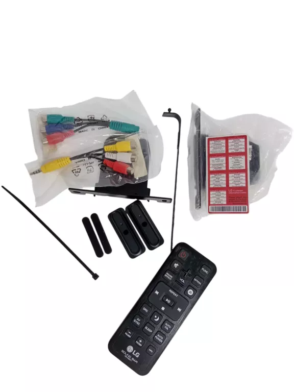 sounbar-lg-las455h-z-subwooferem-pilot-stan-11323-2