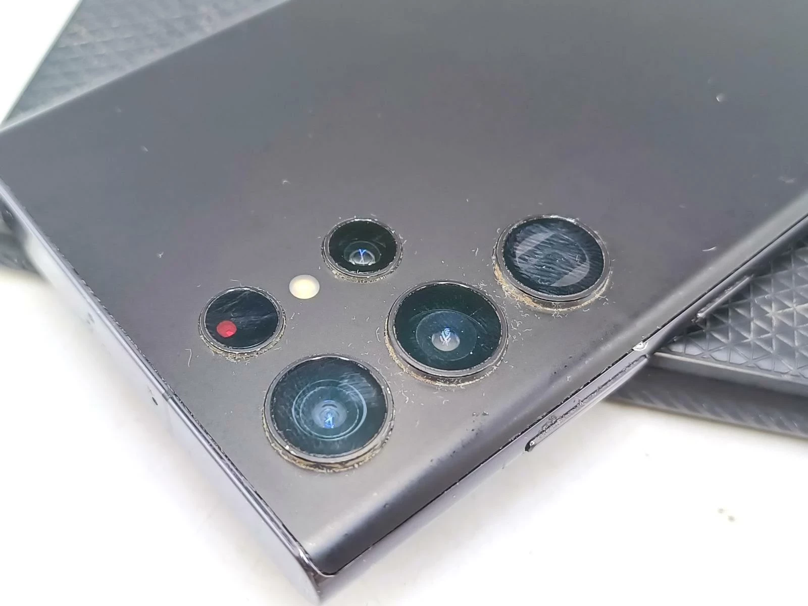 samsung-galaxy-s22-ultra-8128gb-typ-202685-212929