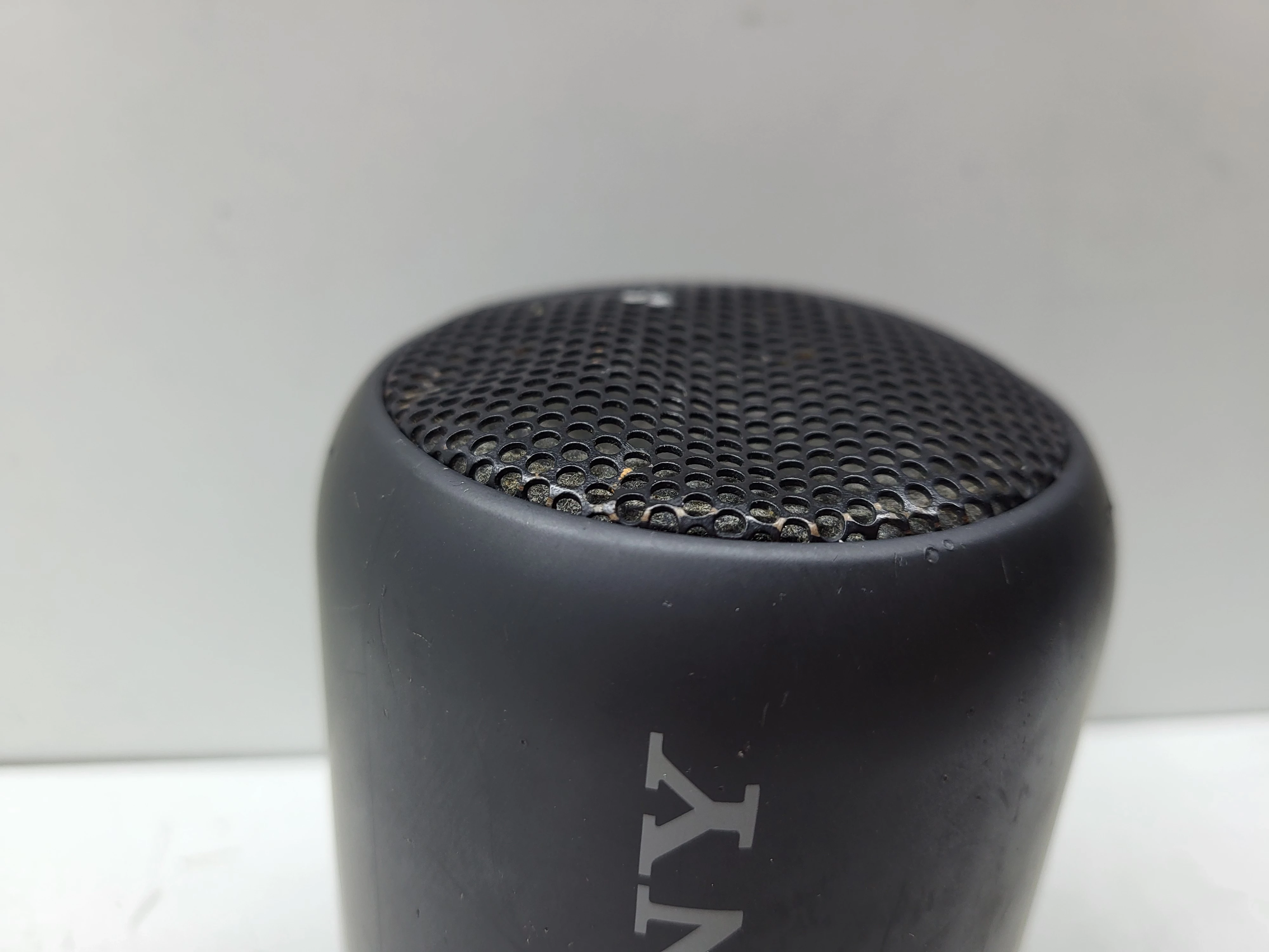 glosnik-mobilny-sony-srs-xb12-moc-100