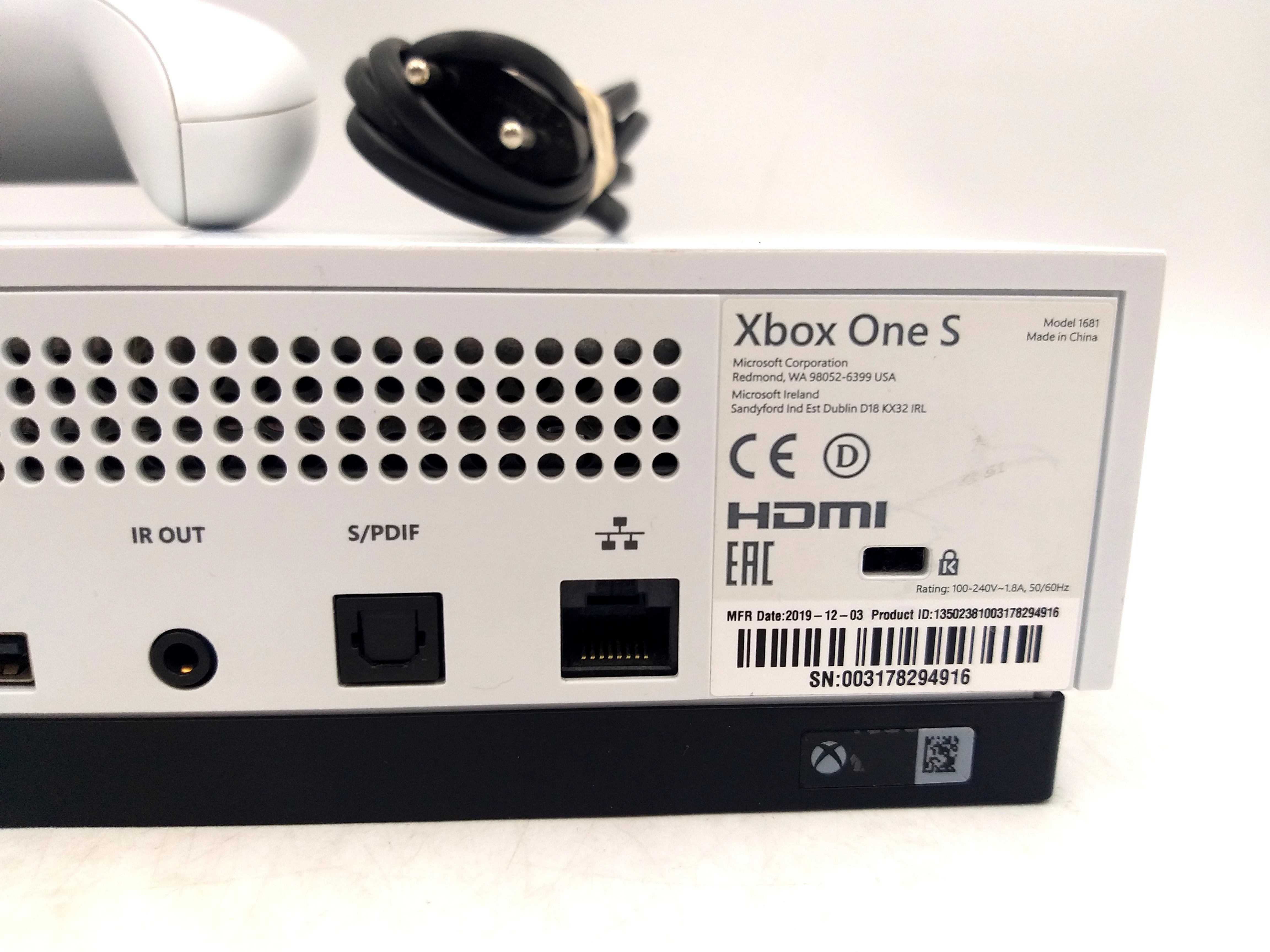 konsola-xbox-one-s-1tb-model-1681-biala-liczba-kontrolerow-w-zestawie-205994-225550