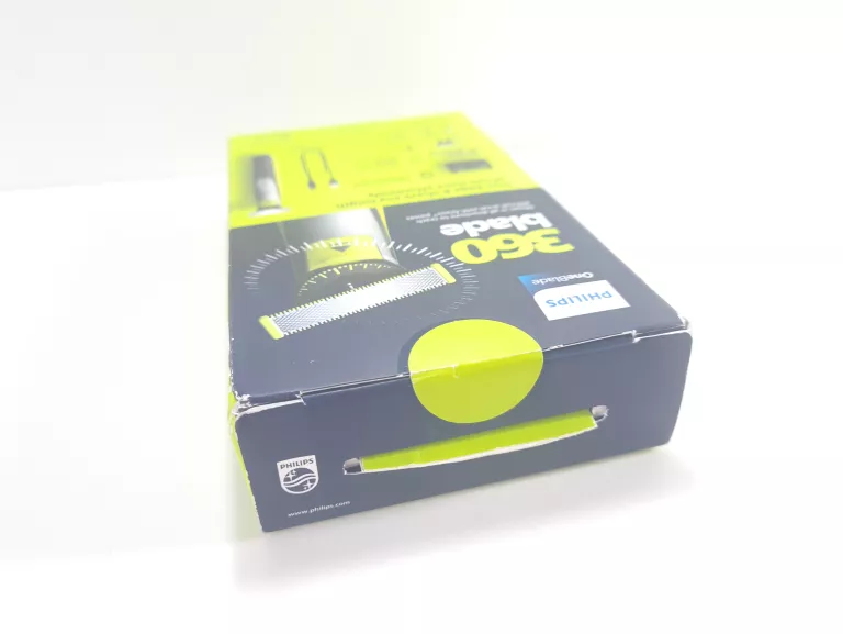 philips-trymer-golarka-oneblade-philips-360-face-body-stan-fabryczny-typ-612-2