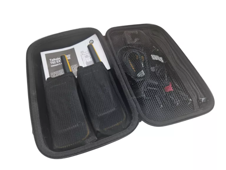 zestaw-motorola-t82-extreme-2szt-lad-sluchawki-i-lad-etui-reja-36-torun