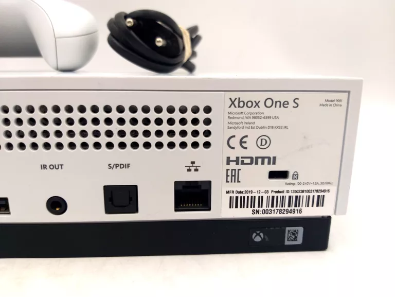 konsola-xbox-one-s-1tb-model-1681-biala-liczba-kontrolerow-w-zestawie-205994-225550