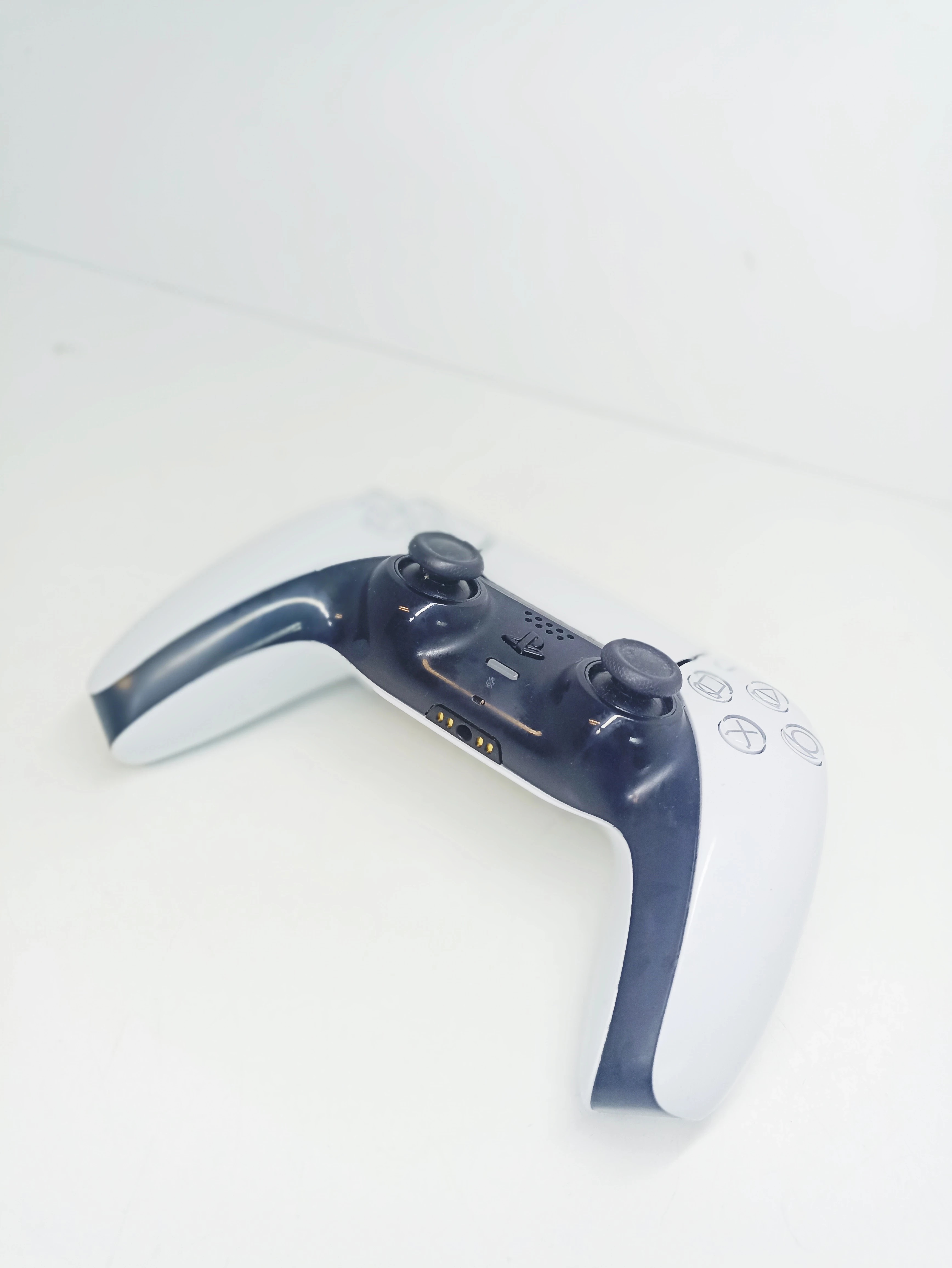 pad-kontroler-do-ps-5-cfi-zct1w-bialy-ean-gtin-0711719575863