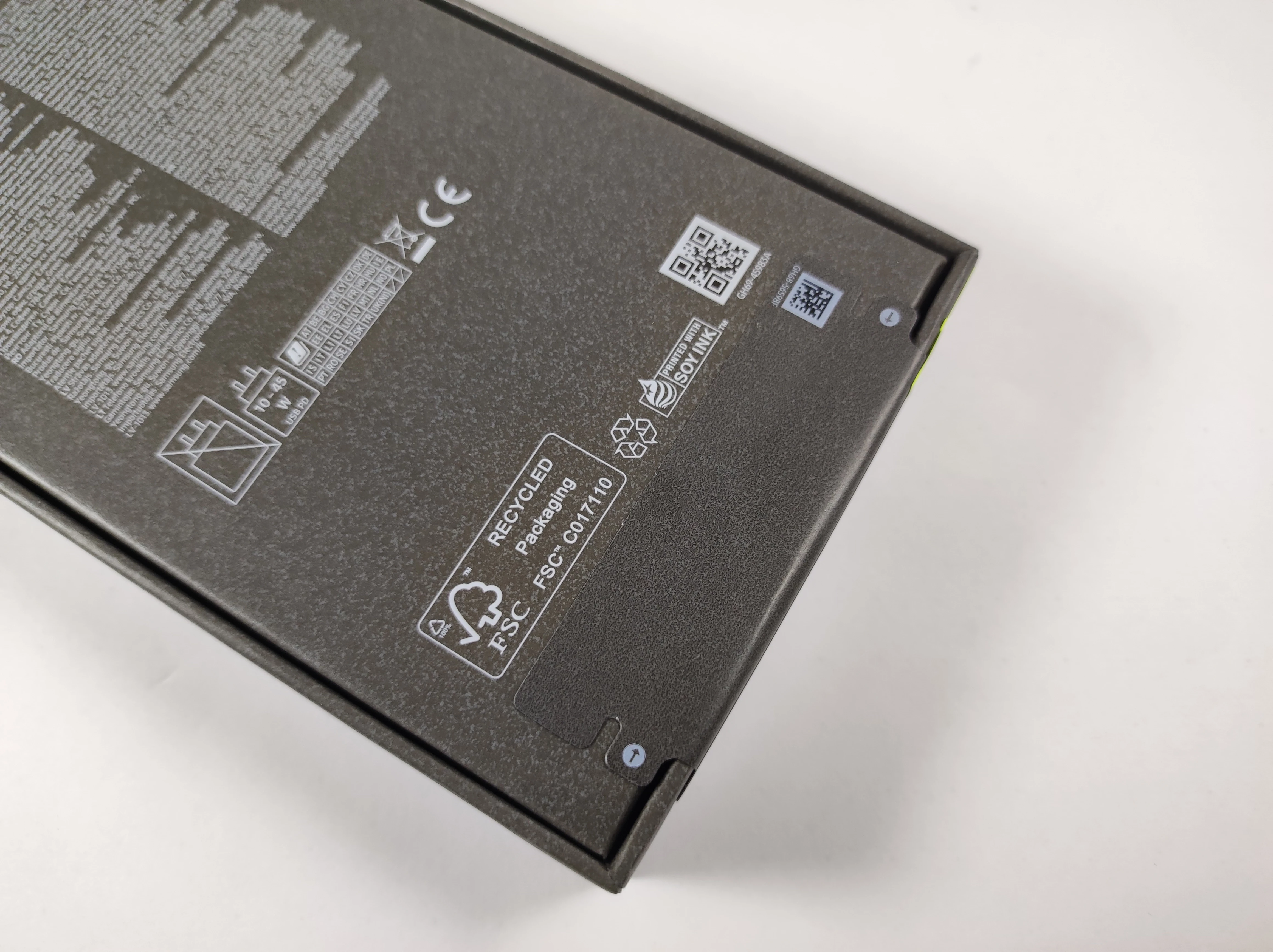 samsung-galaxy-s25-fe-komplet-128gb-8gb-plomby-kod-producenta-sm-s731bzkdeue