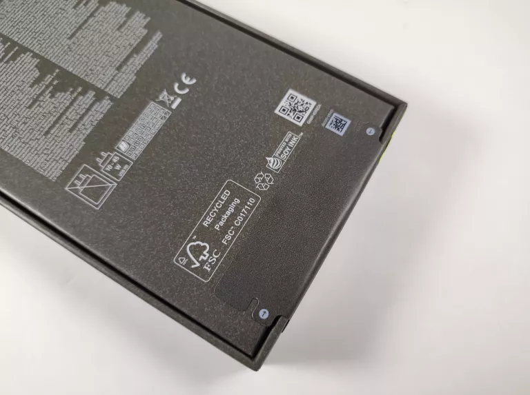 samsung-galaxy-s25-fe-komplet-128gb-8gb-plomby-kod-producenta-sm-s731bzkdeue