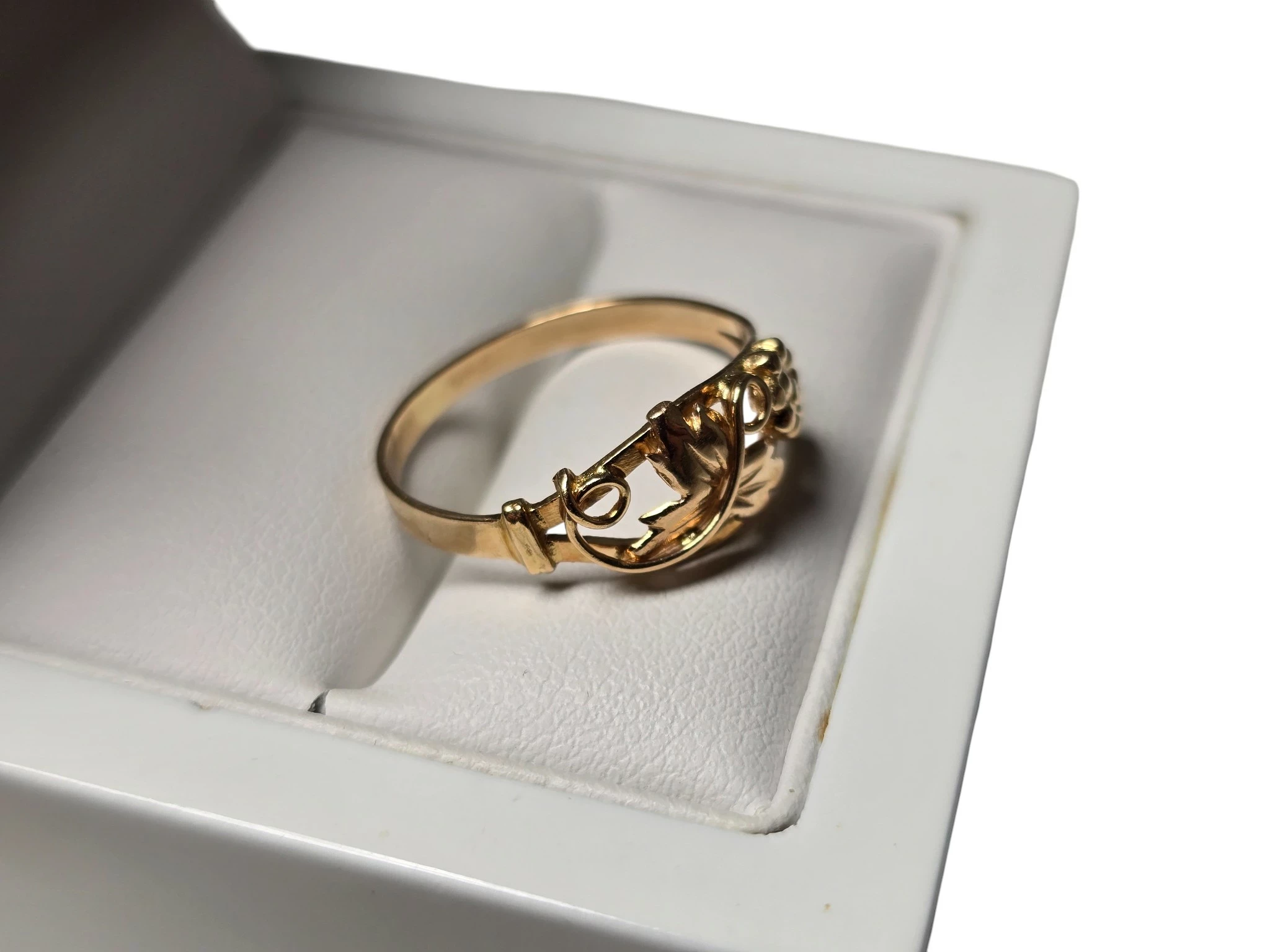 uroczy-zloty-pierscionek-179g-585-material-15835-2