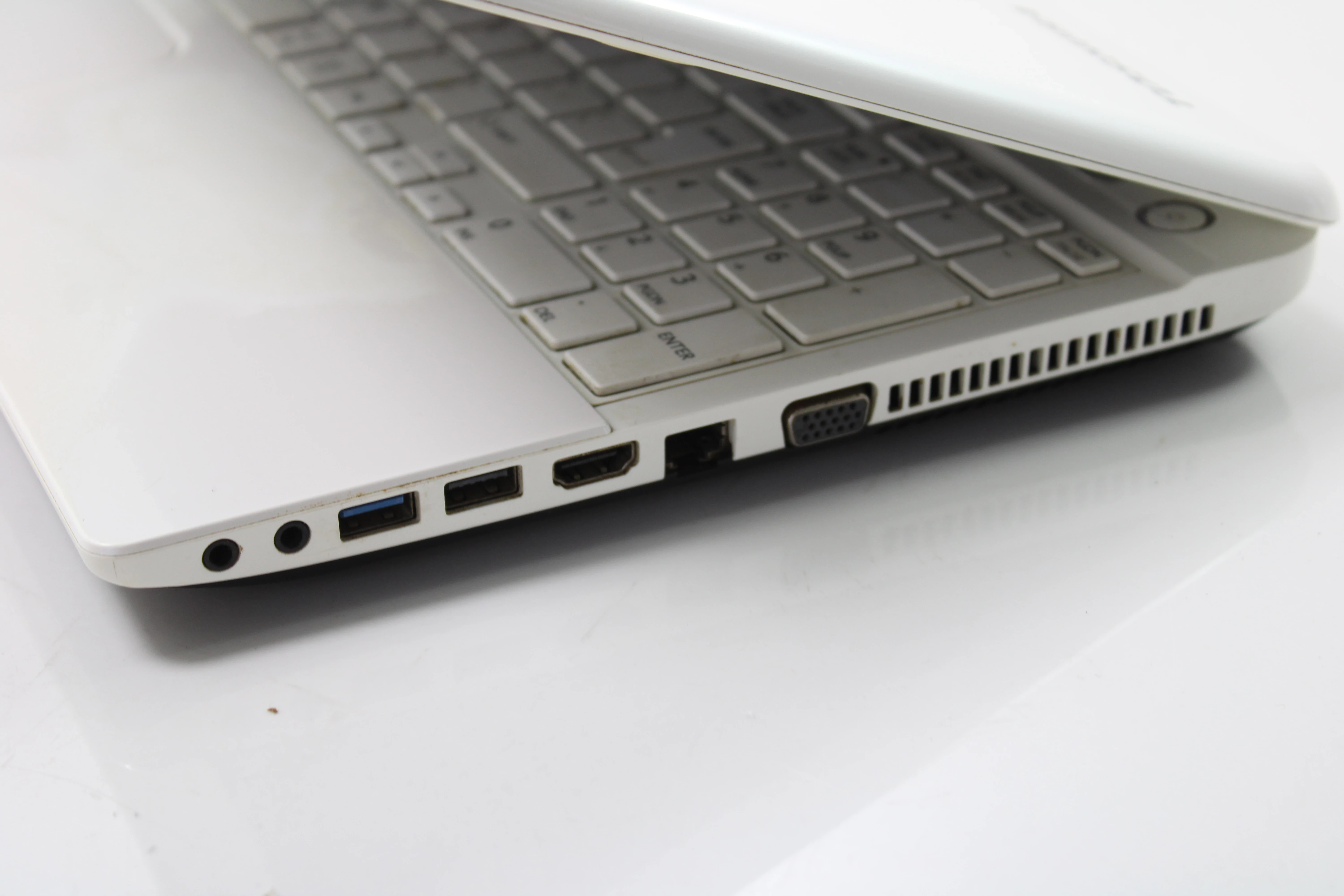 laptop-toshiba-satellite-c55-a-1hc-wielkosc-pamieci-ram-200941-2181