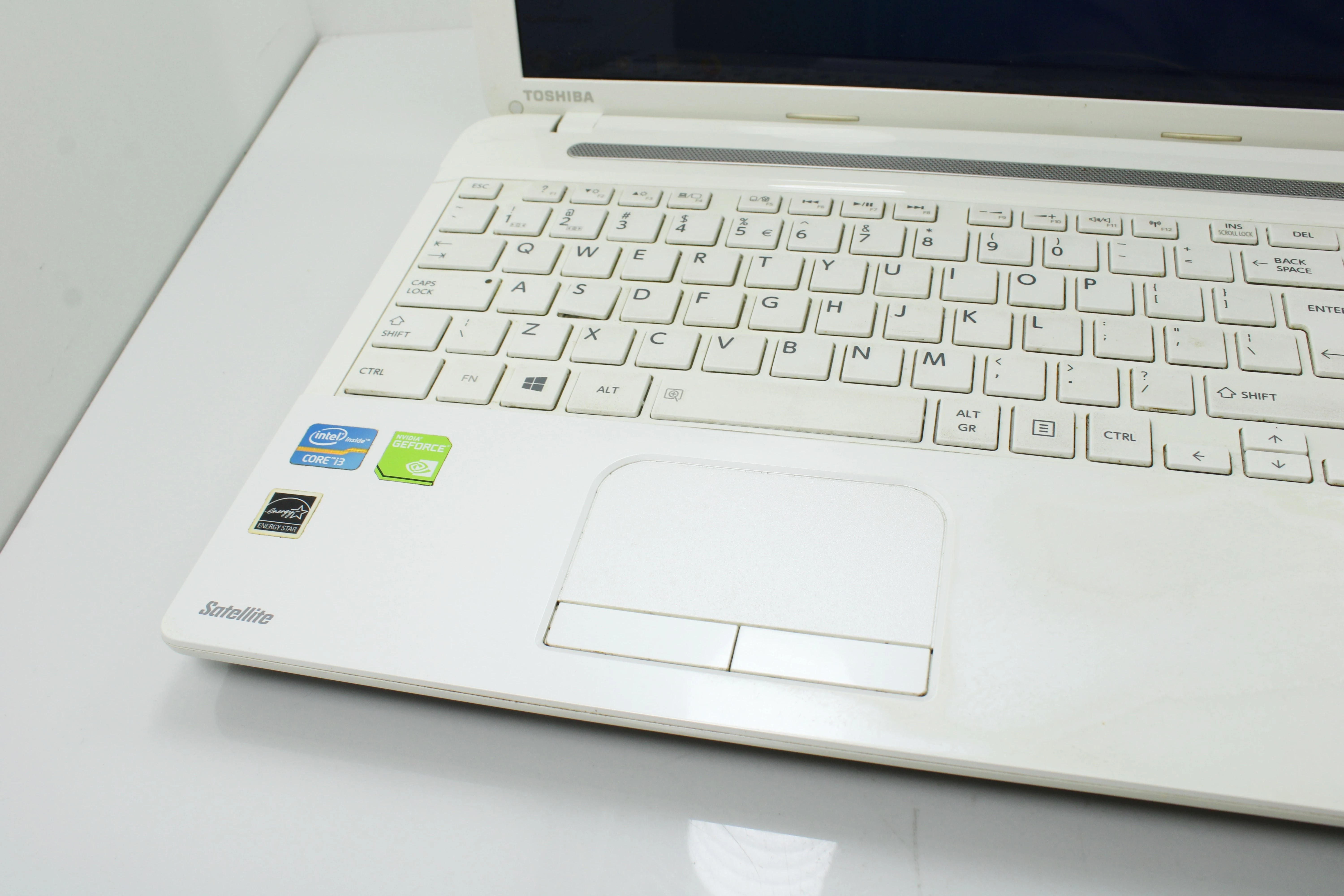 laptop-toshiba-satellite-c55-a-1hc-stan-11323-2