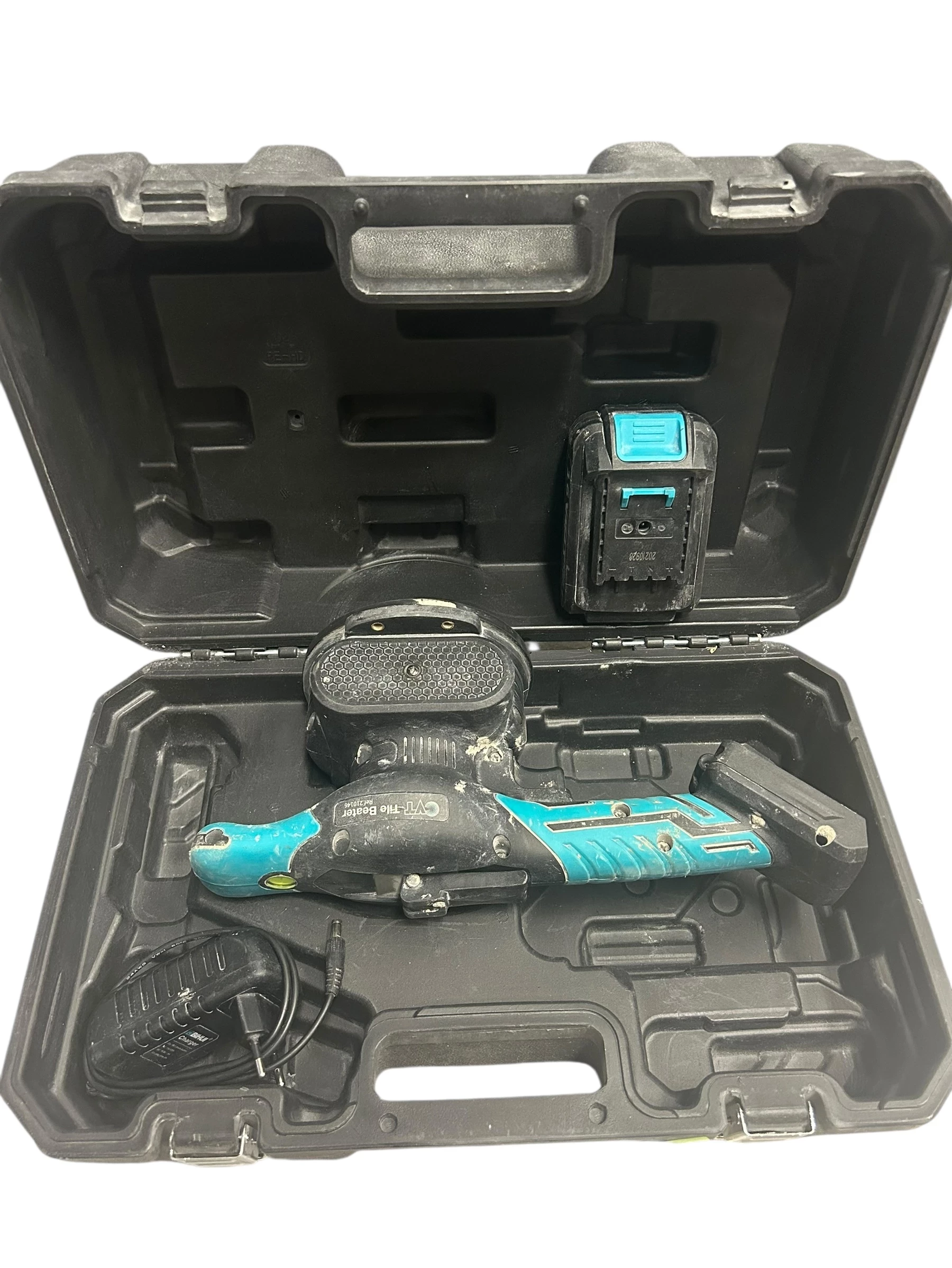 vt-tile-beater-rev-210146-pulawska-30a-piaseczno