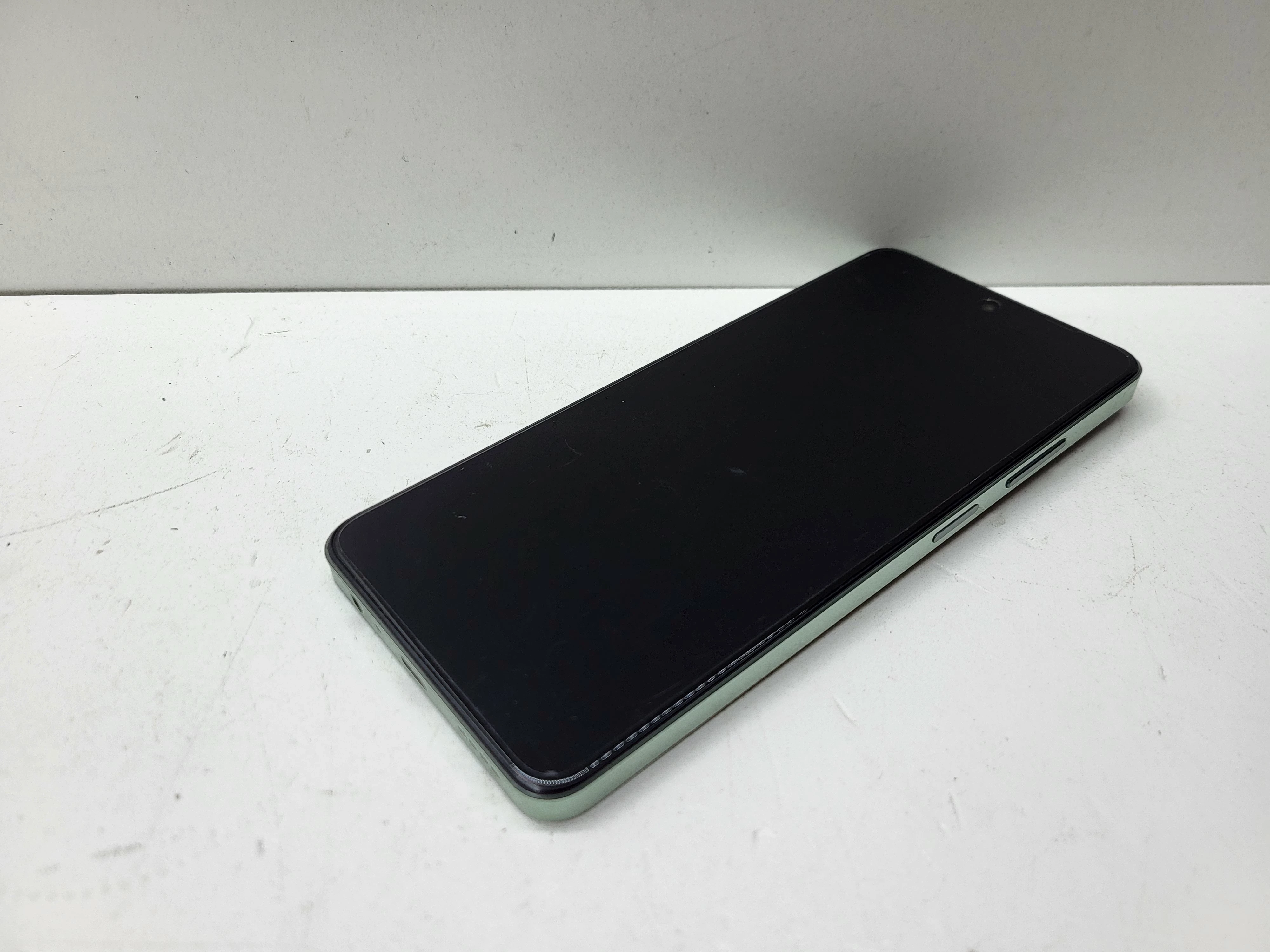 telefon-realme-12-5g-wbudowana-pamiec-202869-214185