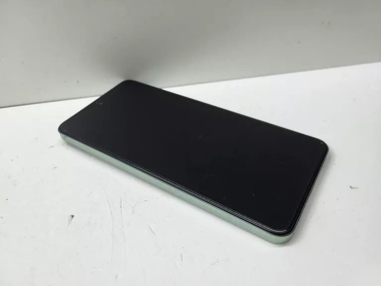 telefon-realme-12-5g-stan-11323-2