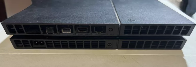 konsola-ps4-cuh-1216b-pad-zas-stan-11323-2