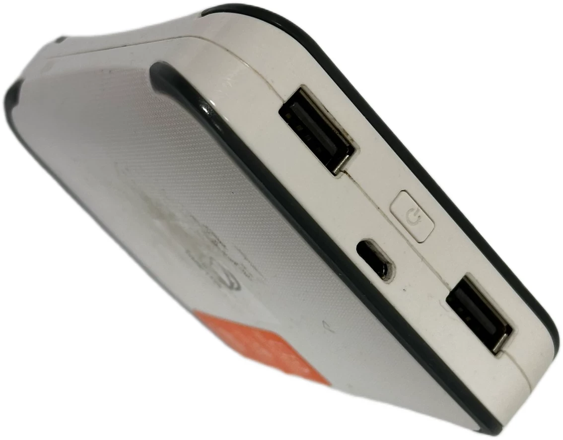 powerbank-manta-7000-mah-bialy-przenosna-ladowarka-stan-11323-2