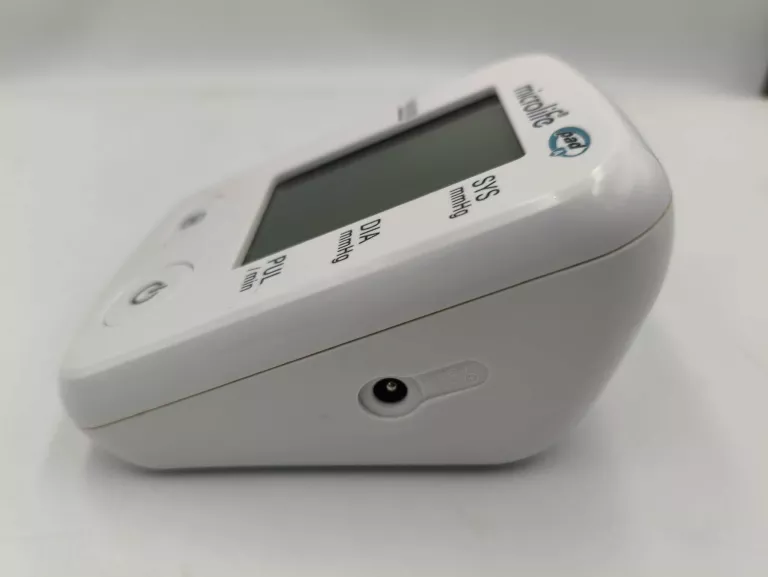 cisnieniomierz-naramienny-microlife-bp-a1-slassic-komplet-miejsce-pomiaru-209402-239010