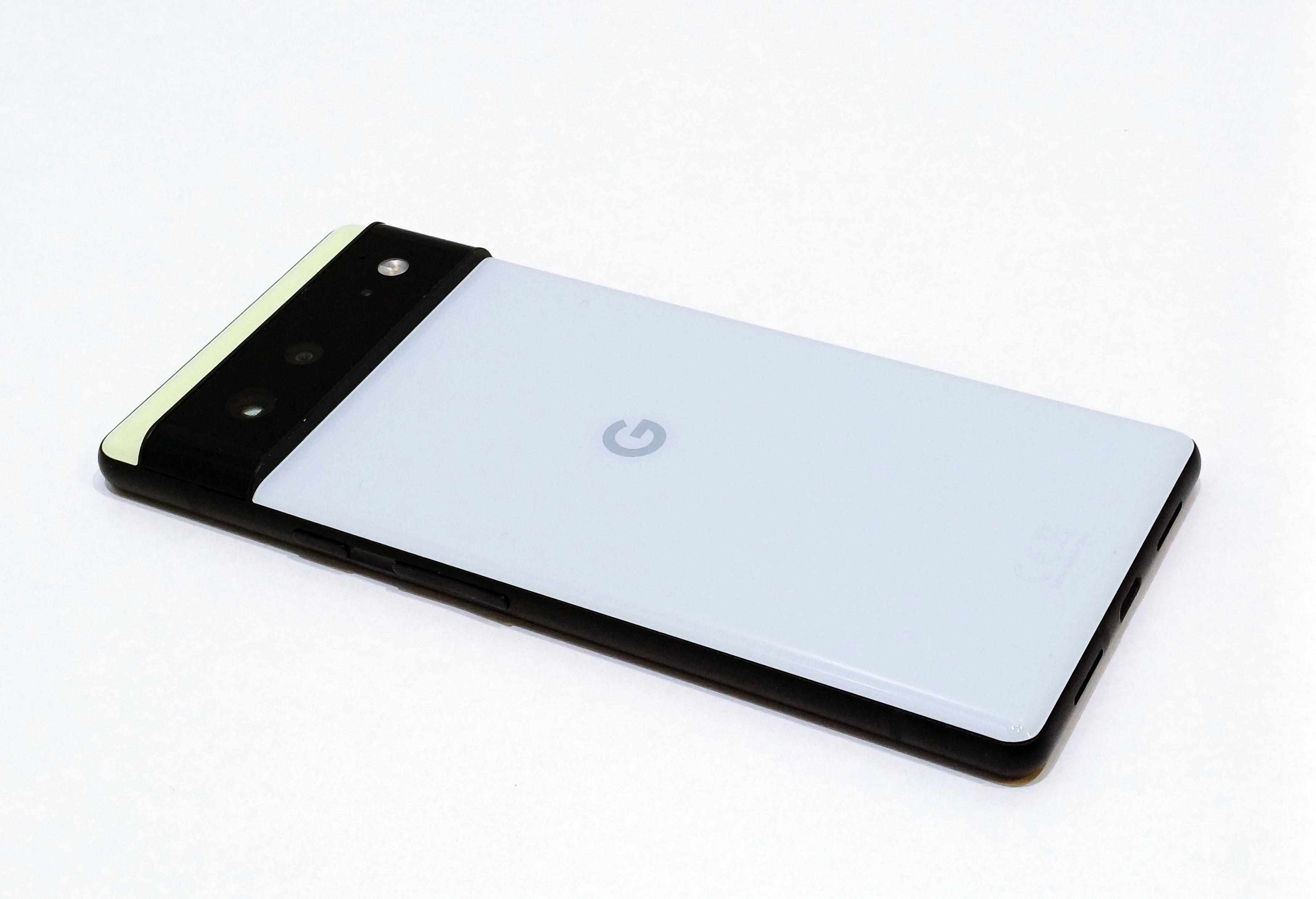 telefon-google-pixel-6-8128gb-1sim-morski-wbudowana-pamiec-202869-214189