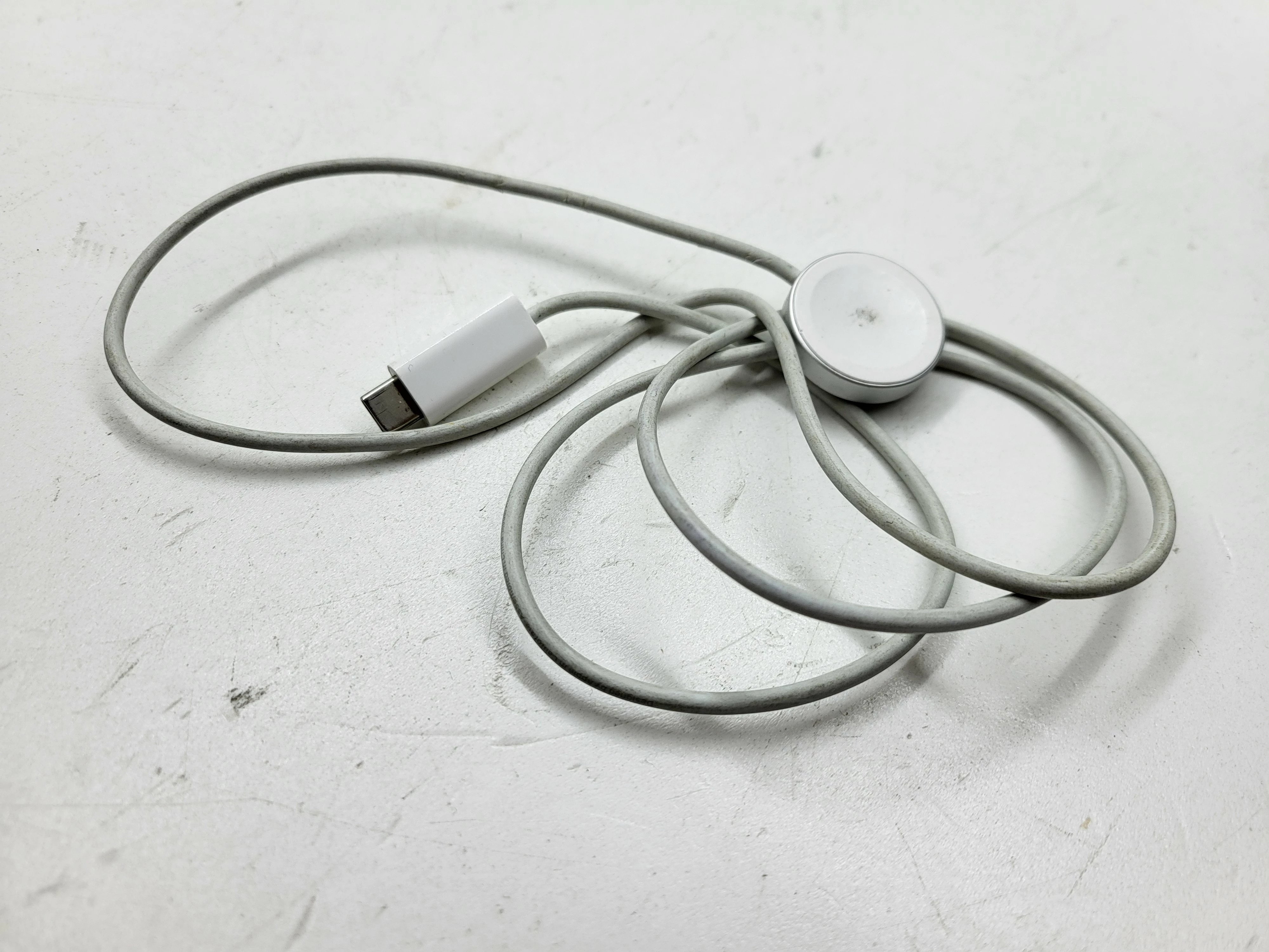 smartwatch-apple-watch-7-41mm-wysokosc-koperty-3860