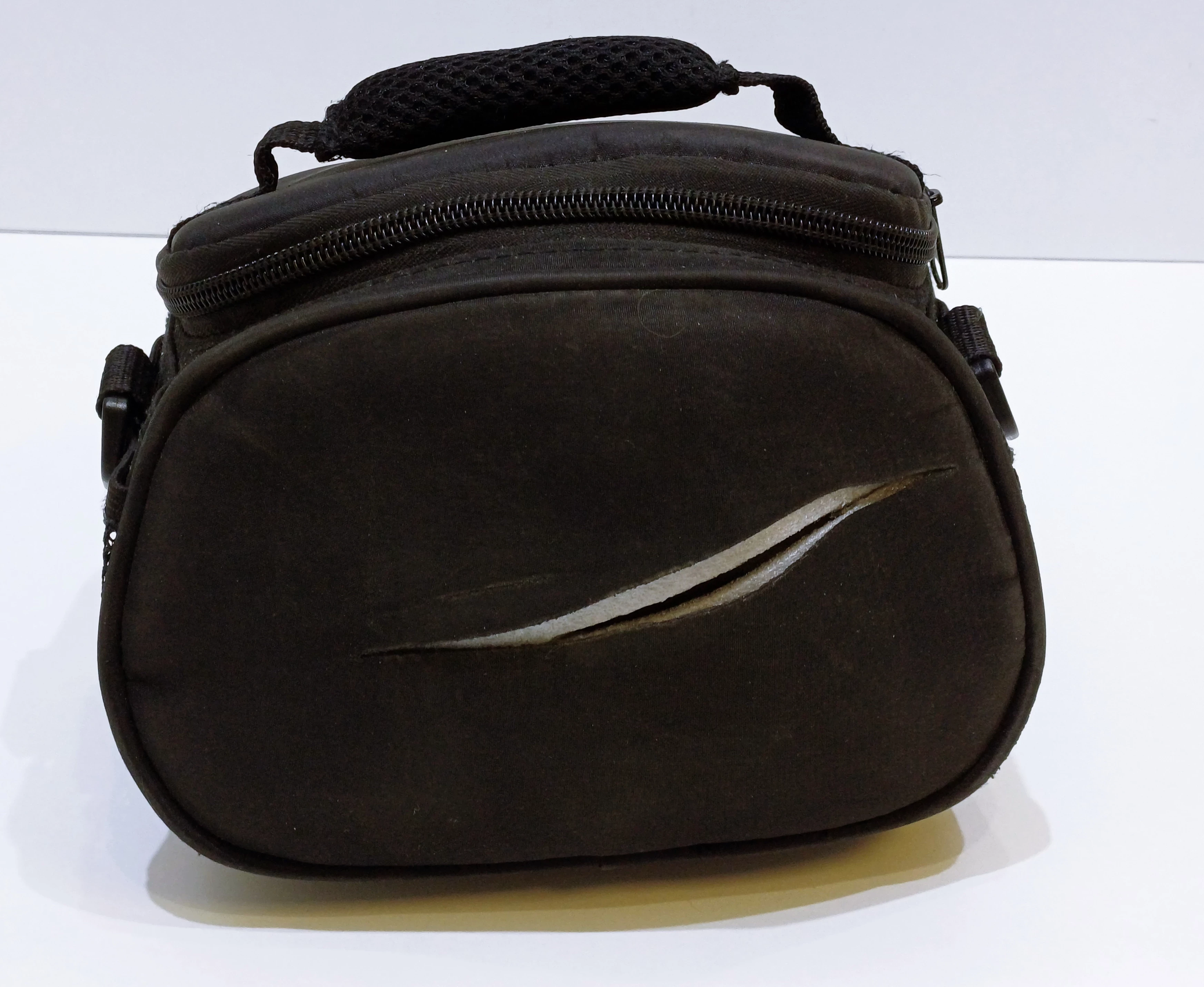 lustrzanka-canon-eos-1200d-obiektyw-18-55-is-4311-przebieg-model-eos-1200d-18-55-is