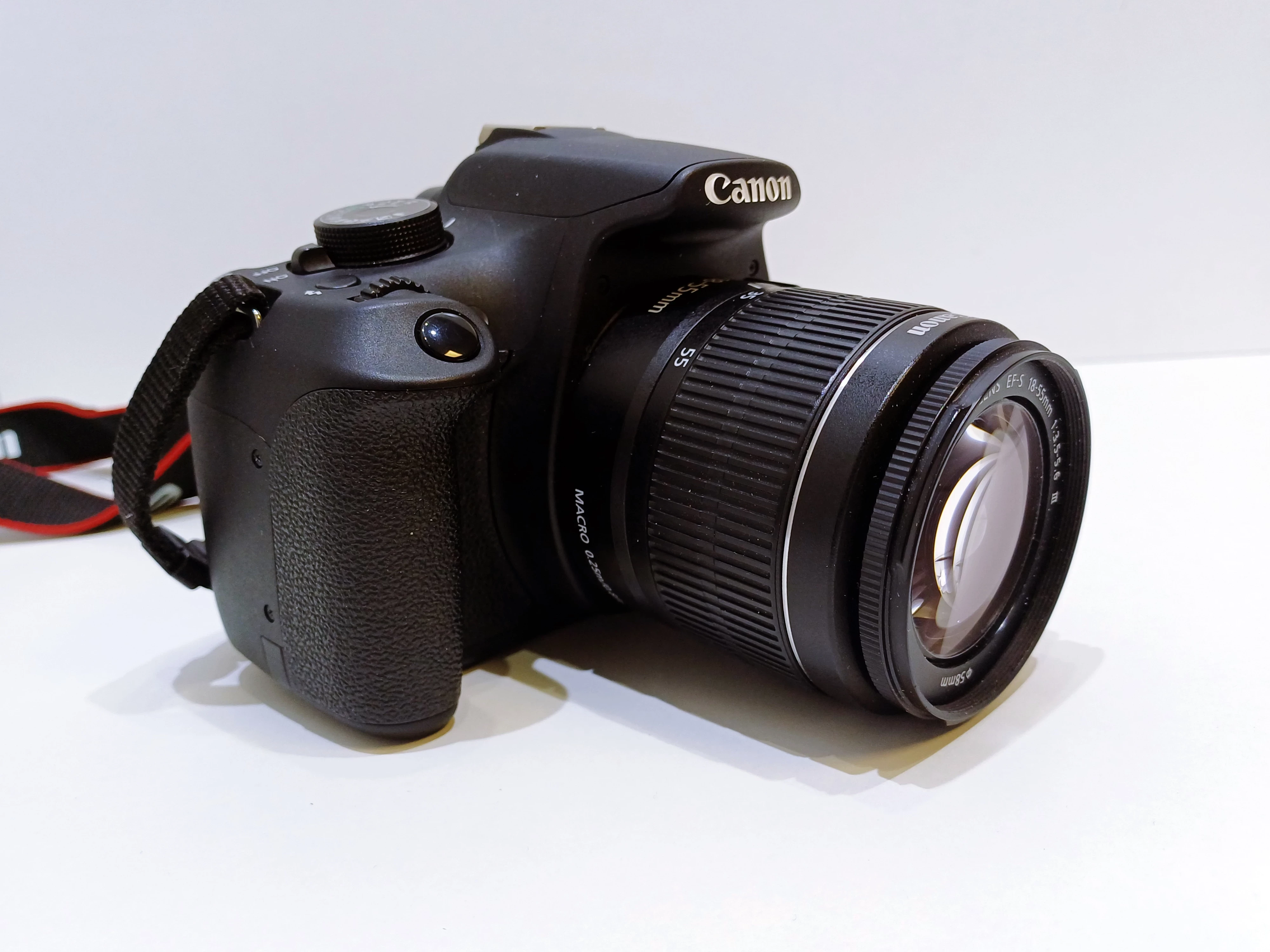 lustrzanka-canon-eos-1200d-obiektyw-18-55-is-4311-przebieg-stan-11323-2