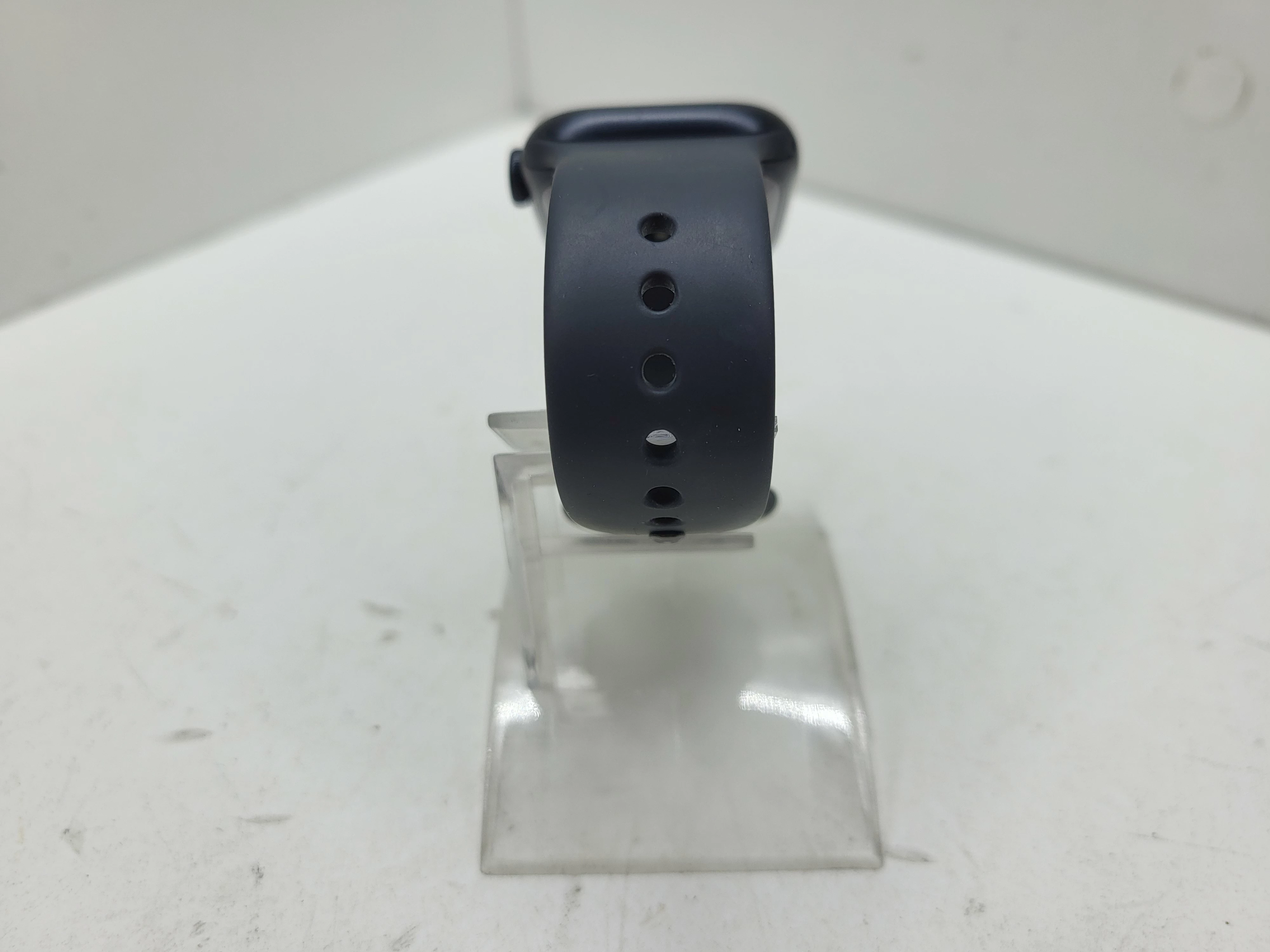 smartwatch-apple-watch-7-41mm-marka-248811-1131476
